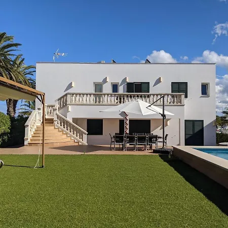 Safina Willa Fornells (Menorca)